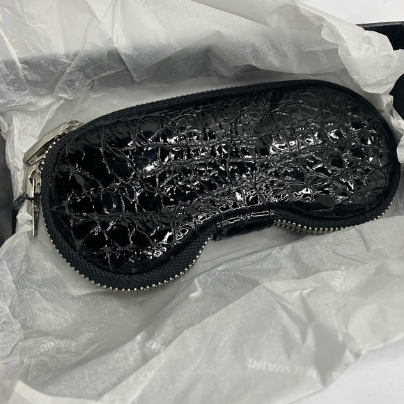 AW EMBOSSED SUNGLASSES CASE - Picture 3 of 8